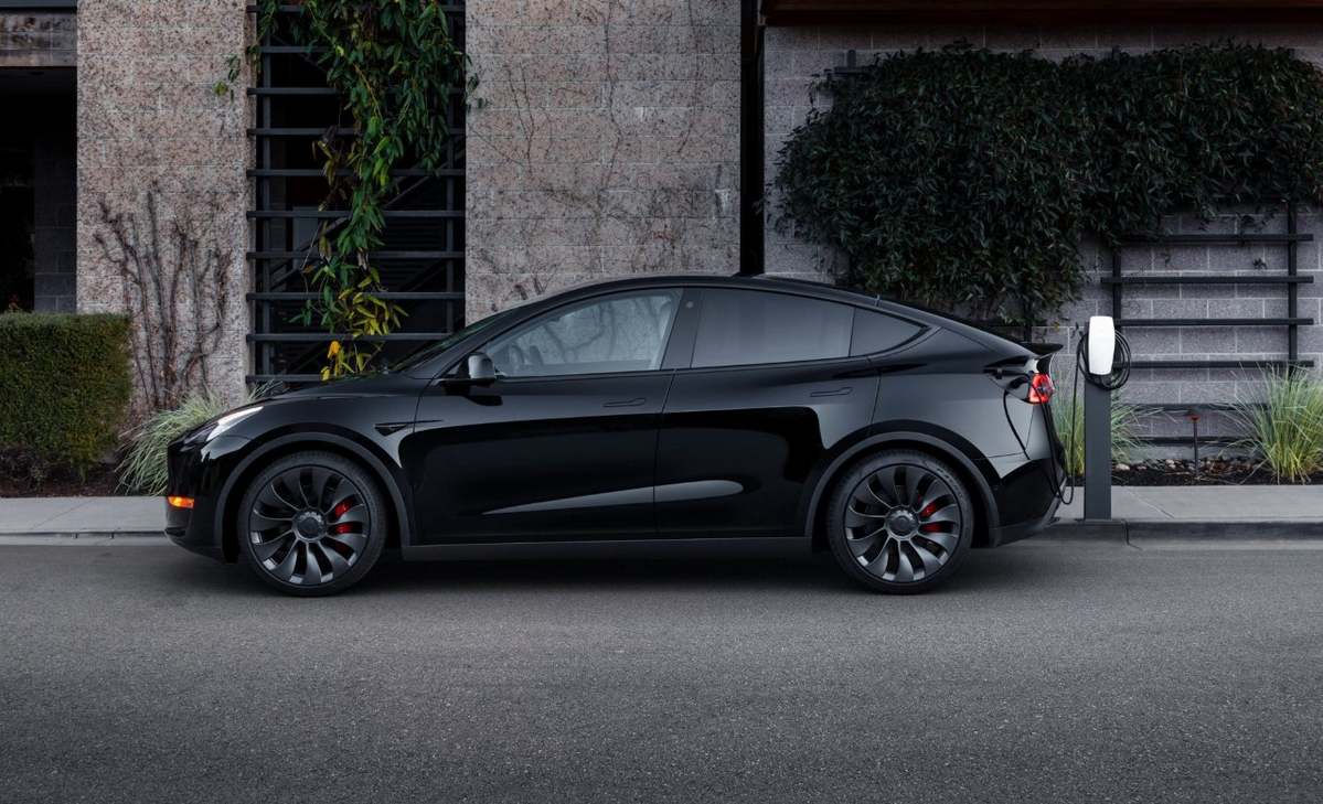 Model best sale y refresh