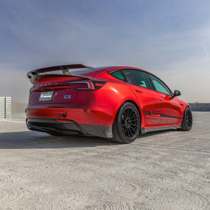 Tesla Model 3 (2024+) Carbon Fiber Rear Diffuser Trim