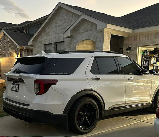 Ford Explorer Rear Mid Spoiler