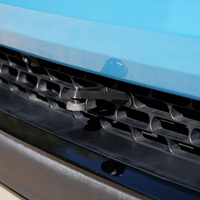 No-Drill Front Bumper 1/4"-20 Accessory Mount for Rivian R1T & R1S