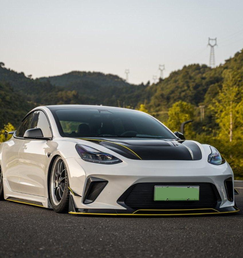 Robot Craftsman - Model 3 - Hacker - Narrow Body