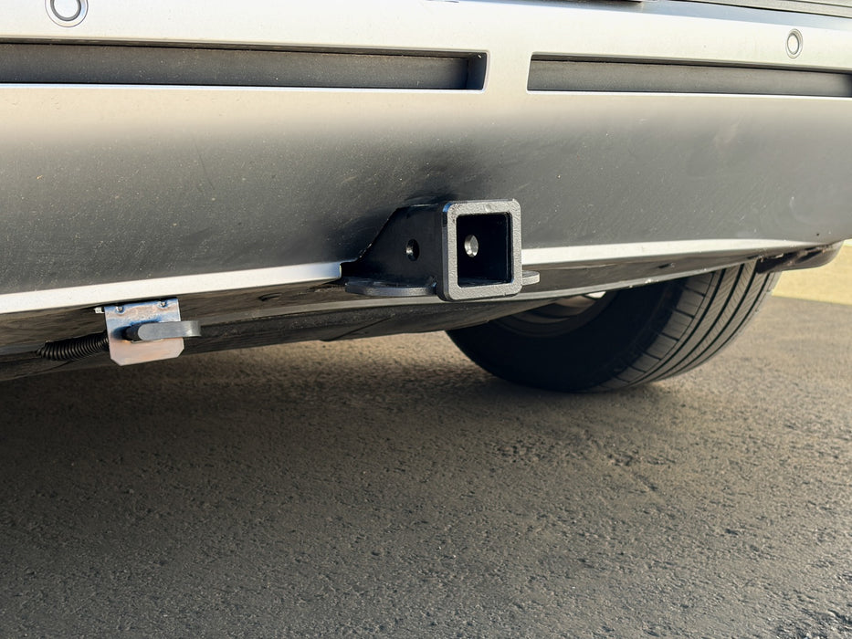 Hyundai Ioniq 5 EcoHitch concealed cross tube